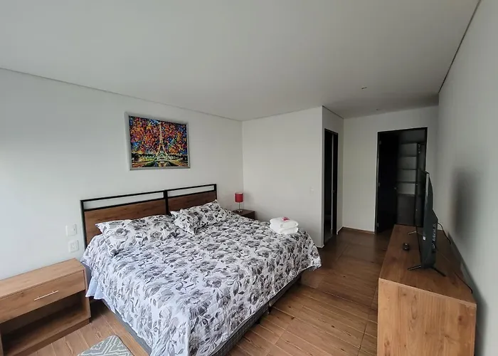 Aparthotel De 2 Junto Al Wtc 4*